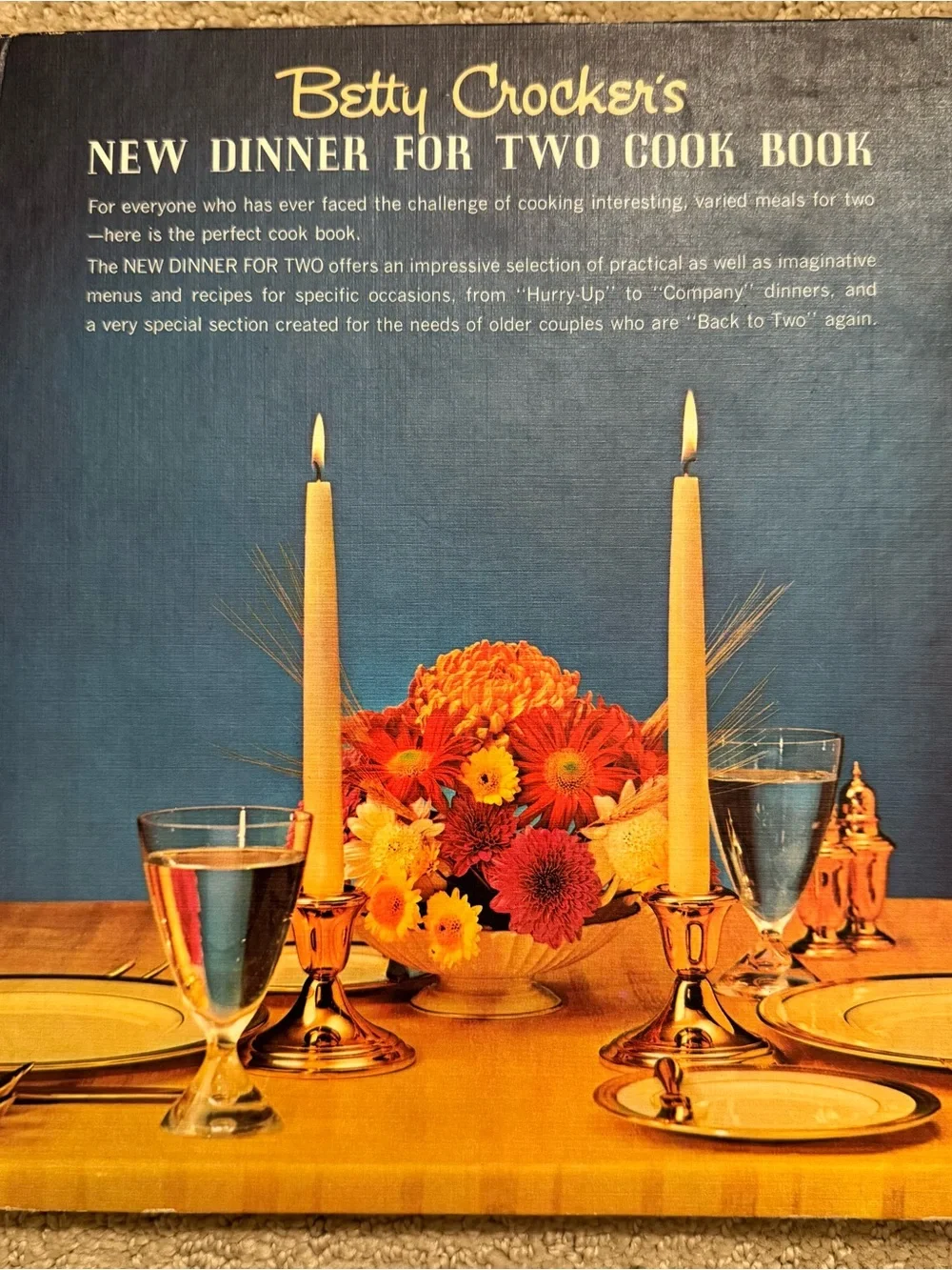 VINTAGE Betty Crocker New Dinner for Two Cookbook - 1964 EUC